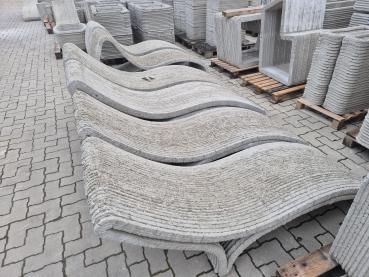 Liegestuhl, diverse Ausführungen (B-Ware)